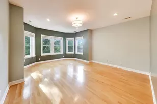 4253 N Mozart St, Chicago, IL 60618 - Photo 12