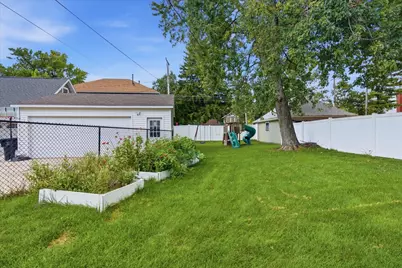 1514 E Grove Street, Bloomington, IL 61701 - Photo 42