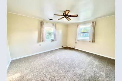 296 N Levasseur Avenue, Bourbonnais, IL 60914 - Photo 8