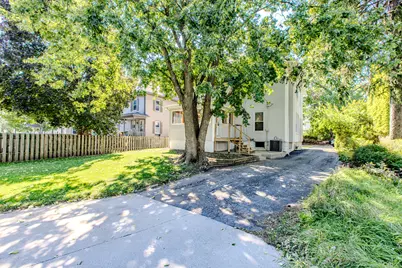 [Address not provided], Bloomington, IL 61701 - Photo 28