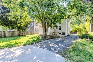[Address not provided], Bloomington, IL 61701 - Photo 28
