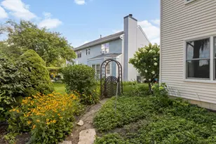 2020 Carlisle St, Algonquin, IL 60102 - Photo 30