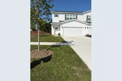 1306 8th Street, Harvard, IL 60033 - Photo 1