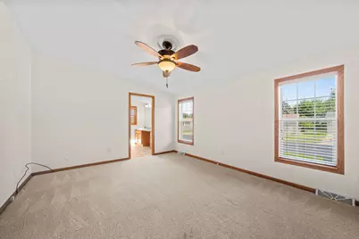 5631 Irving Boulevard, Machesney Park, IL 61115 - Photo 26