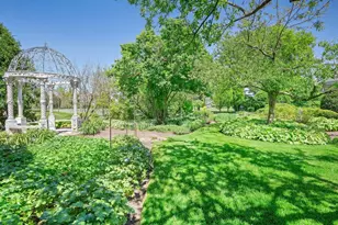 25W471 Plamondon Rd, Wheaton, IL 60189 - Photo 62