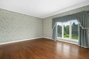 25W471 Plamondon Rd, Wheaton, IL 60189 - Photo 34