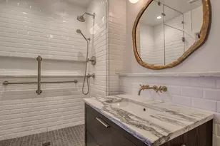 910 W Madison St, Chicago, IL 60607 - Photo 42