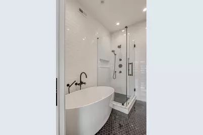 910 W Madison Street #904E, Chicago, IL 60607 - Photo 32