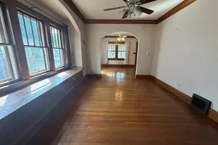 1106 E Olive Street E, Bloomington, IL 61701 - Photo 8