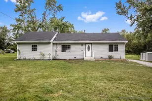 1514 Norfolk Ave, Crete, IL 60417 - Photo 4