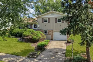 5809 Orange Ln, Oak Forest, IL 60452 - Photo 1