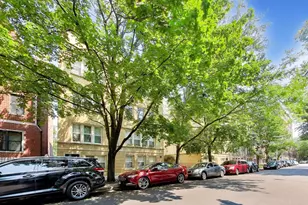 6815 N Lakewood Ave, Chicago, IL 60626 - Photo 2