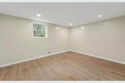1861 225th Street, Sauk Village, IL 60411 - Photo 16