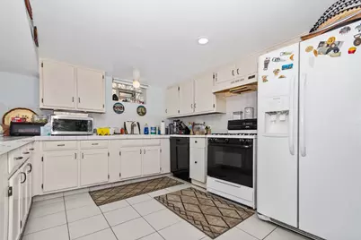 8315 Parkside Avenue, Morton Grove, IL 60053 - Photo 20