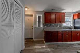 12701 S Green St, Chicago, IL 60643 - Photo 8