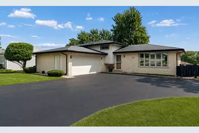 9801 S 88th Avenue, Palos Hills, IL 60465 - Photo 1