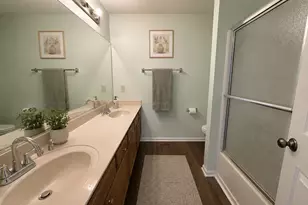 557 Kathleen Dr, Romeoville, IL 60446 - Photo 12