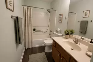 557 Kathleen Dr, Romeoville, IL 60446 - Photo 10