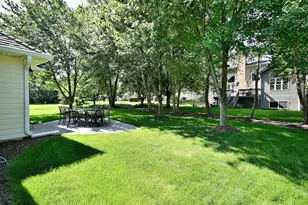 712 Brighton Dr, Sugar Grove, IL 60554 - Photo 52