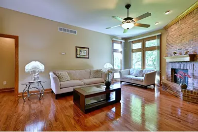 712 Brighton Drive, Sugar Grove, IL 60554 - Photo 8