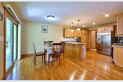 712 Brighton Drive, Sugar Grove, IL 60554 - Photo 22