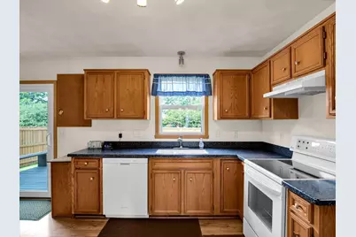 5706 Heaton Court, Rockford, IL 61109 - Photo 12