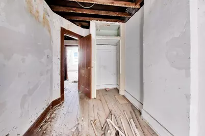 10713 S Champlain Avenue, Chicago, IL 60628 - Photo 10