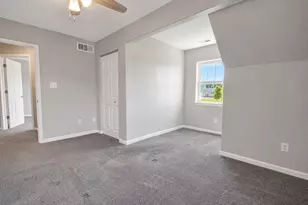 9278 Norris Dr, Hobart, IN 46342 - Photo 18