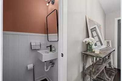 609 N Carlyle Lane, Arlington Heights, IL 60004 - Photo 24