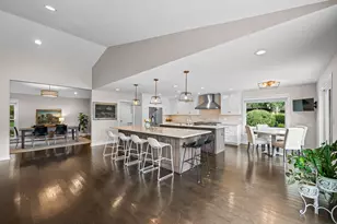 609 N Carlyle Ln, Arlington Heights, IL 60004 - Photo 20
