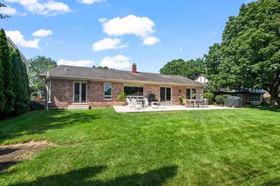 609 N Carlyle Lane, Arlington Heights, IL 60004 - Photo 36