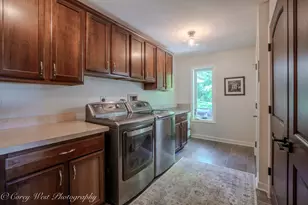 39W944 Deer Run Dr, Saint Charles, IL 60175 - Photo 20