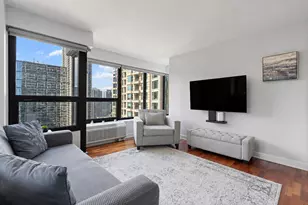 30 E Huron St, Chicago, IL 60611 - Photo 10