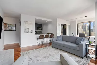 30 E Huron Street #2304, Chicago, IL 60611 - Photo 4