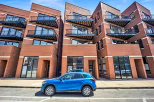 3505 N Elston Ave, Chicago, IL 60618 - Photo 1