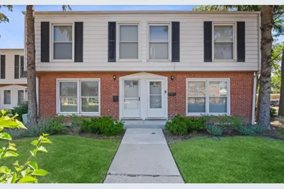 901 Waukegan Road #B, Deerfield, IL 60015 - Photo 1