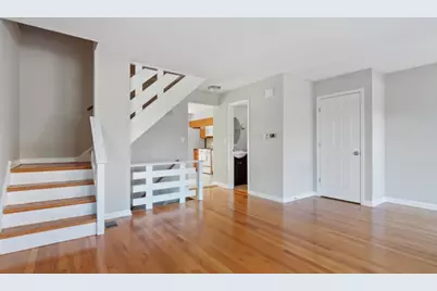901 Waukegan Road #B, Deerfield, IL 60015 - Photo 4