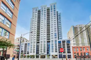 435 W Erie St, Chicago, IL 60654 - Photo 44