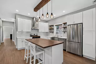 1204 Division St, Melrose Park, IL 60160 - Photo 8