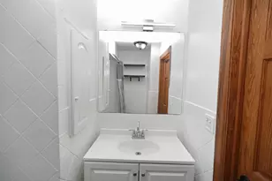 9332 Landings Ln, Des Plaines, IL 60016 - Photo 24