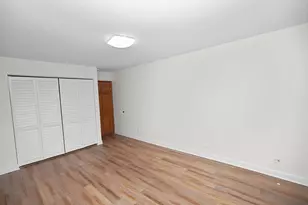 9332 Landings Ln, Des Plaines, IL 60016 - Photo 14