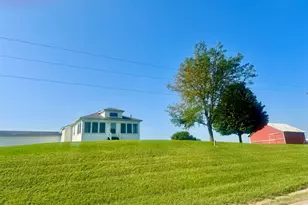 2531 115th Ave, Viola, IL 61486 - Photo 2