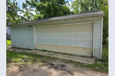 2302 Horeb Avenue, Zion, IL 60099 - Photo 22