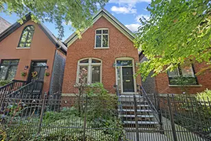 2137 W Moffat St, Chicago, IL 60647 - Photo 1