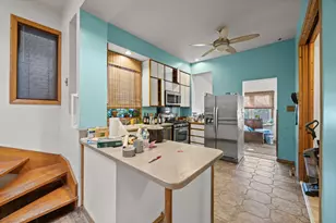 2137 W Moffat St, Chicago, IL 60647 - Photo 6