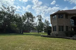 1575 Benton St, Crete, IL 60417 - Photo 6