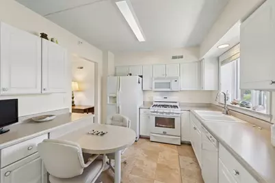 7400 Lincoln Avenue #504, Skokie, IL 60076 - Photo 2