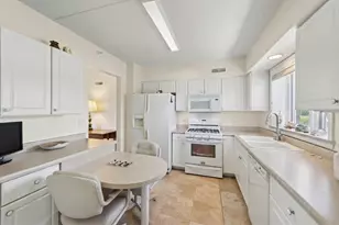 7400 Lincoln Ave, Skokie, IL 60076 - Photo 2