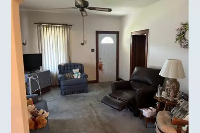 243 Crosat Street, Lasalle, IL 61301 - Photo 2