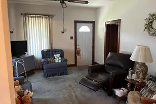 243 Crosat St, Lasalle, IL 61301 - Photo 2